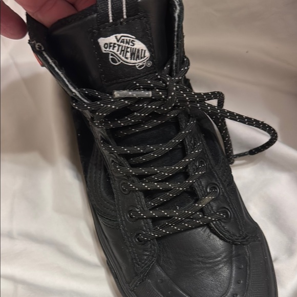 VANS Black High-Top Sneakers with Chunky Sole OFF THE WALL HYDROGUARD 360 - Picture 5 of 15